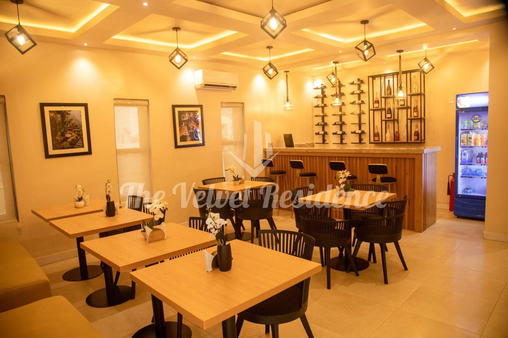 The Velvet Residence Abuja Esterno foto